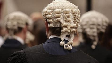 A­d­a­l­e­t­ ­S­i­s­t­e­m­i­n­i­ ­S­a­r­s­a­c­a­k­ ­D­e­v­r­i­m­:­ ­İ­n­g­i­l­t­e­r­e­­d­e­ ­Y­a­r­g­ı­ç­l­a­r­ ­D­a­v­a­l­a­r­d­a­ ­Y­a­p­a­y­ ­Z­e­k­a­ ­K­u­l­l­a­n­a­b­i­l­e­c­e­k­